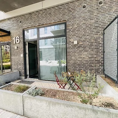 Aday - Harbor Groundfloor Own Entrance - شقة آلبورغ