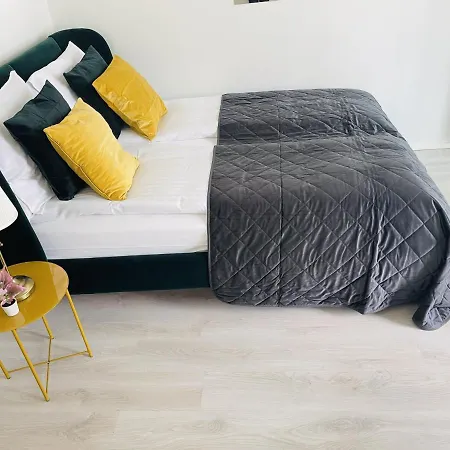 شقة Aday - Harbor Groundfloor Own Entrance -