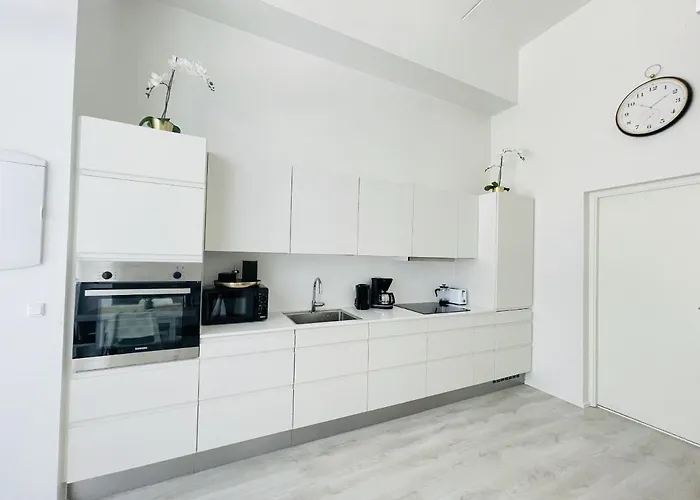 Aday - Harbor Groundfloor Own Entrance - Daire *